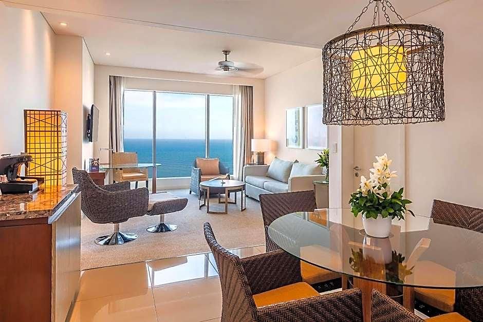 Hyatt Regency 5*