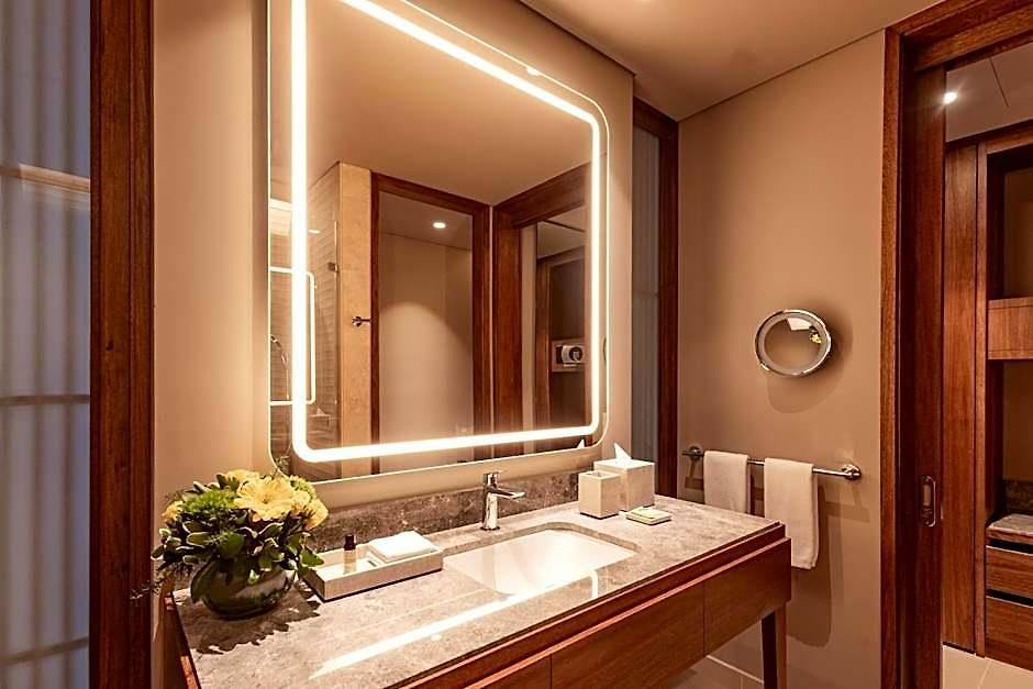 Hyatt Regency 5*