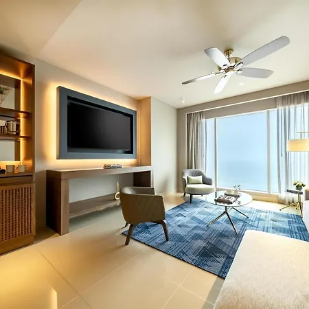 Hyatt Regency Hotel 5*